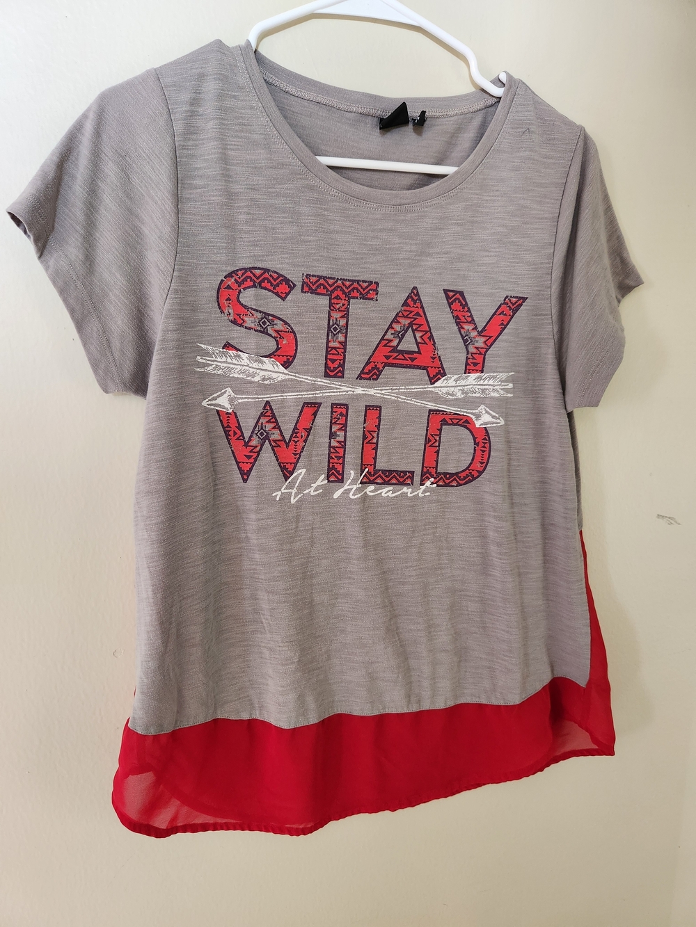 Cruel Denim Stay Wild Tee with Red Accent L Large